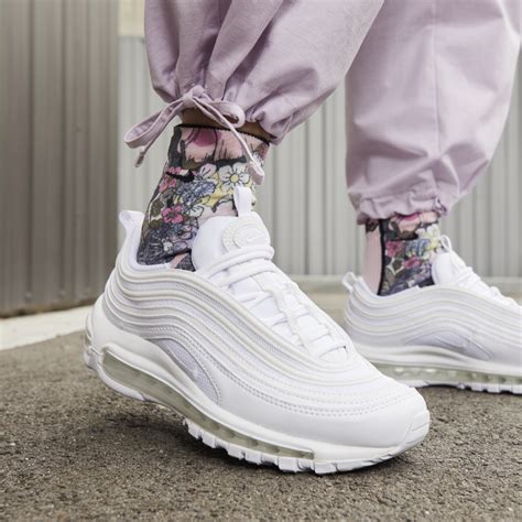 nike damen 97 weiß|Nike Air Max 97 Women's Shoes.